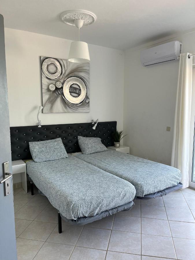 Villa Paradis Pera - Quartos Para Ferias Экстерьер фото